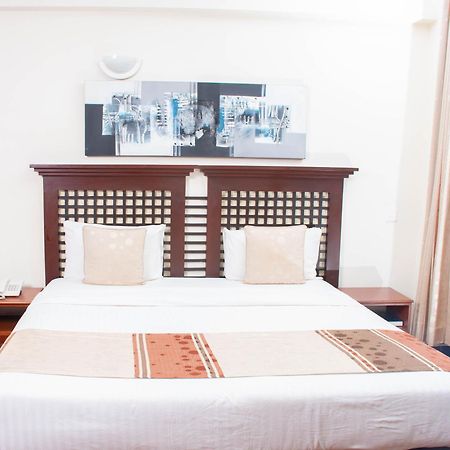 Cranes Suites Hotel Kitale Exterior foto