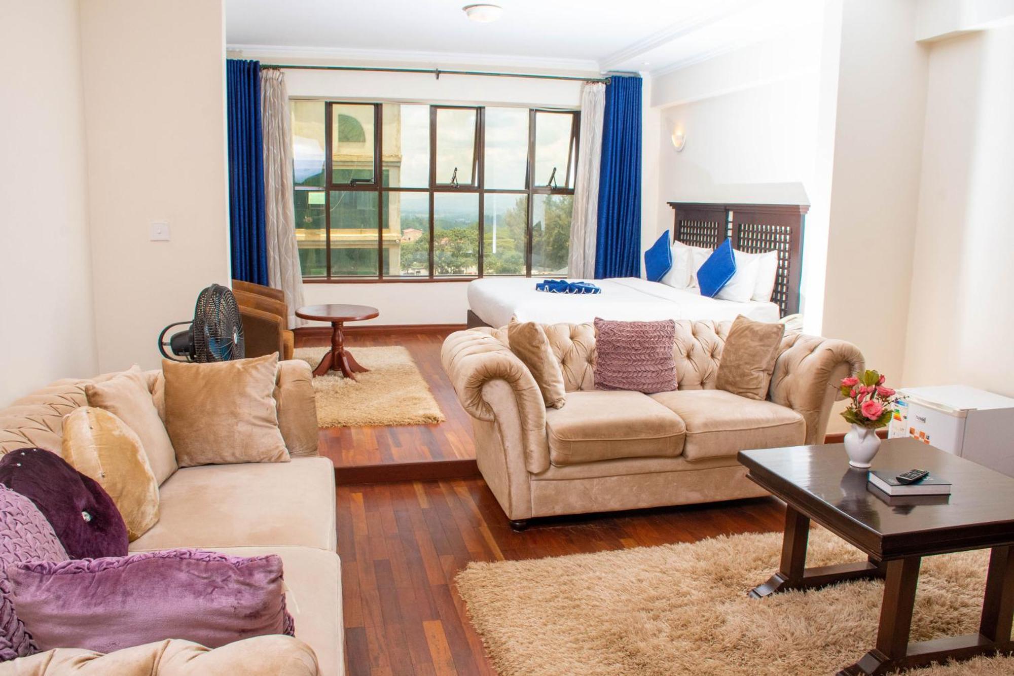 Cranes Suites Hotel Kitale Exterior foto